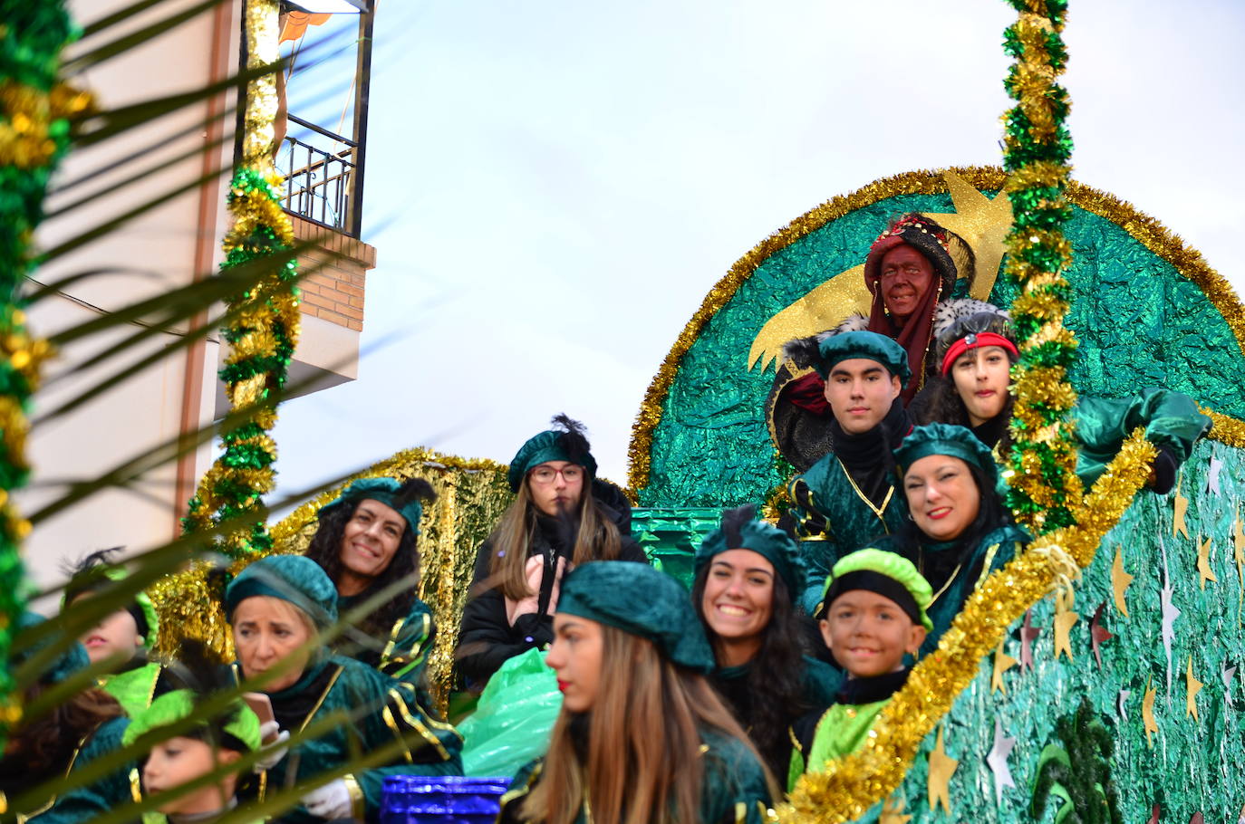 La cabalgata de Huétor Vega supera al frío y la lluvia