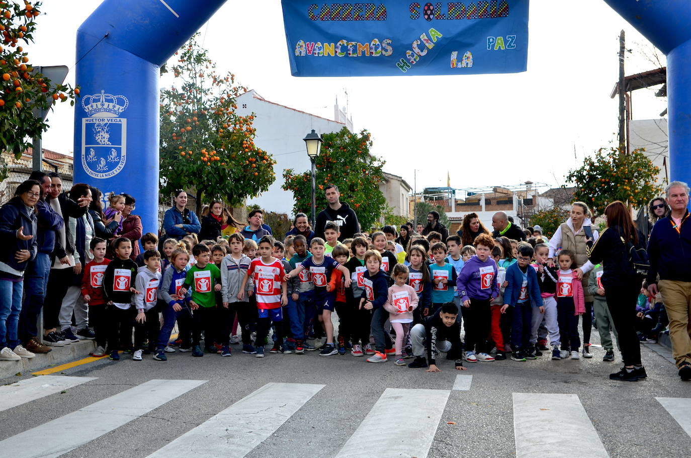 La comunidad educativa de Huétor Vega sueña con la paz