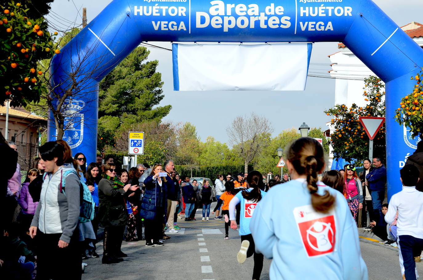 La comunidad educativa de Huétor Vega sueña con la paz