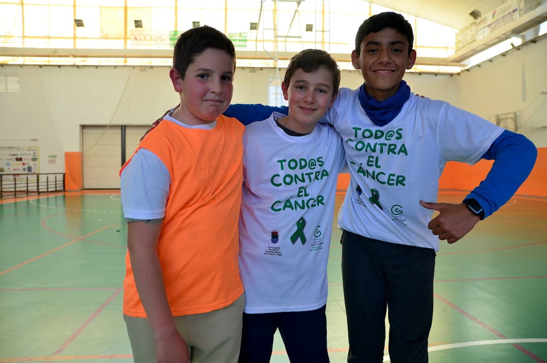 Huétor Vega tira un 'triple' contra el cáncer