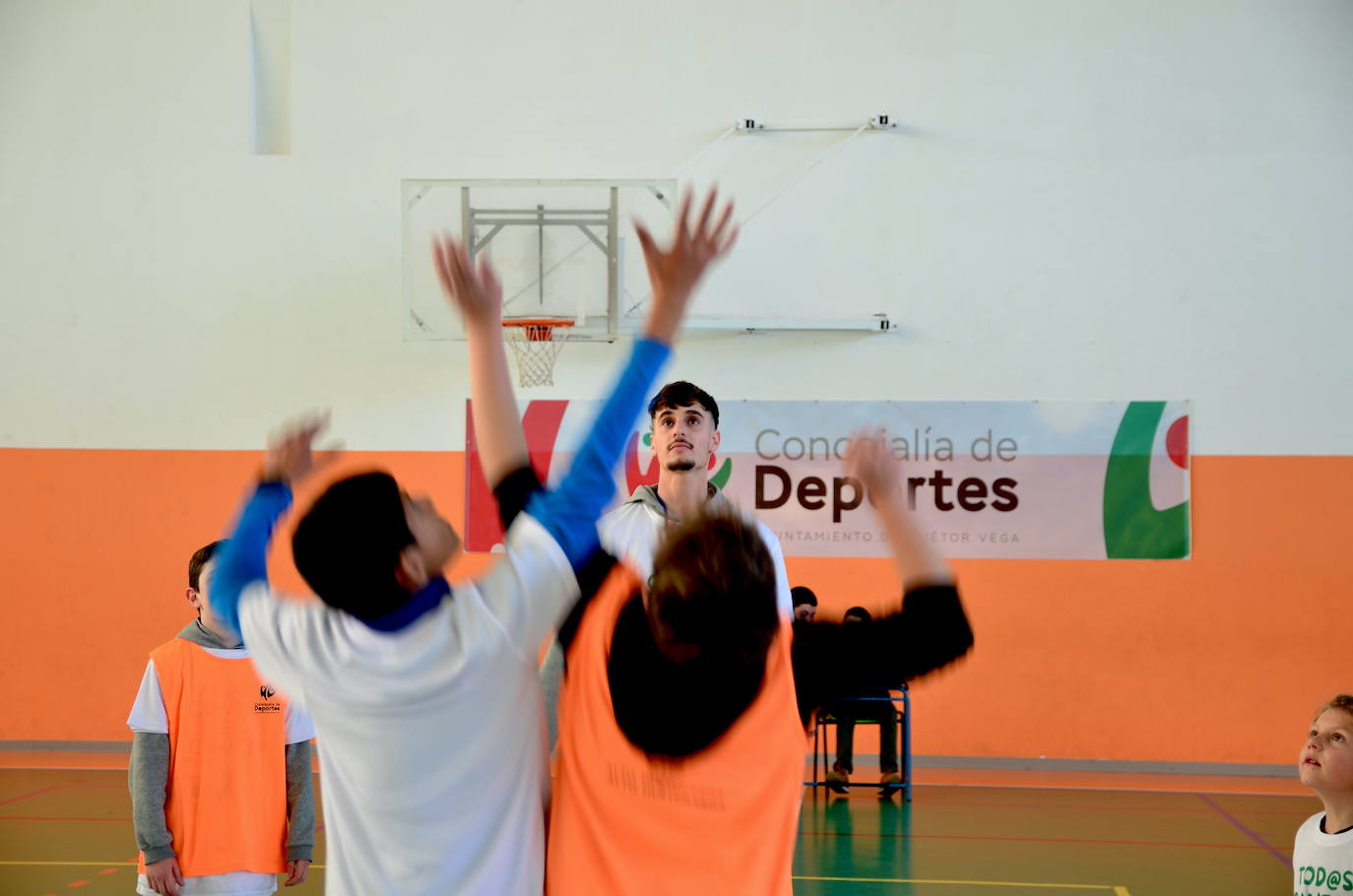 Huétor Vega tira un 'triple' contra el cáncer