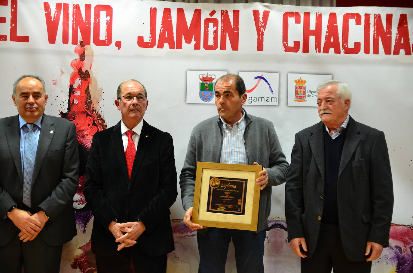Entrega de premios de los certámenes de vinos en Huétor Vega