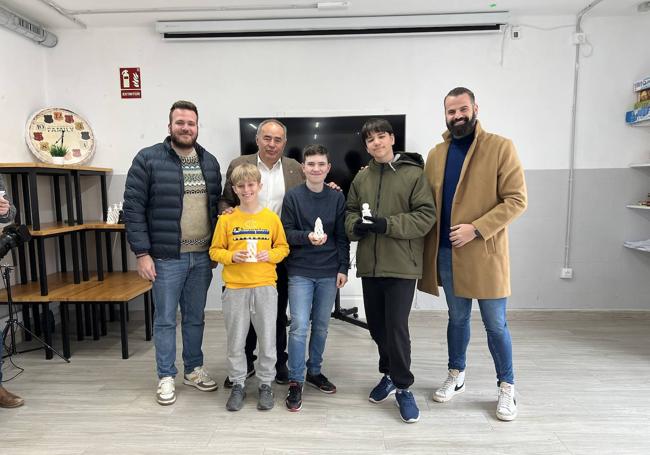 Premiados menores de 18 años.