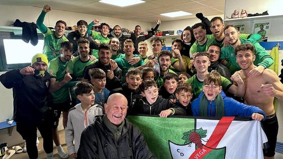El Huétor Vega continúa en la pelea por la fase de ascenso