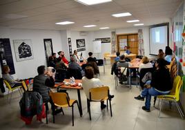 Escuela de Familias de Huétor Vega, en el Centro Social La Nava.