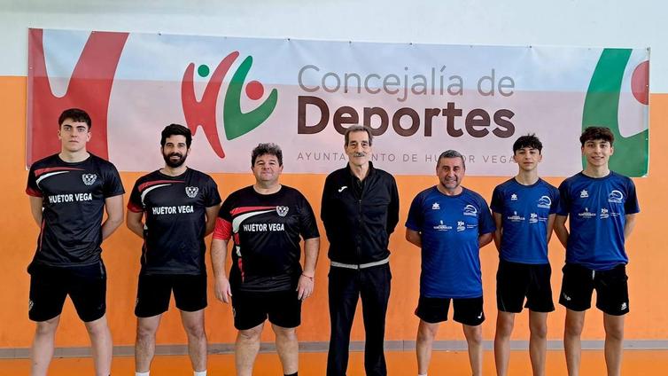 Triunfo para el Huétor Vega en su duelo con el Almendralejo