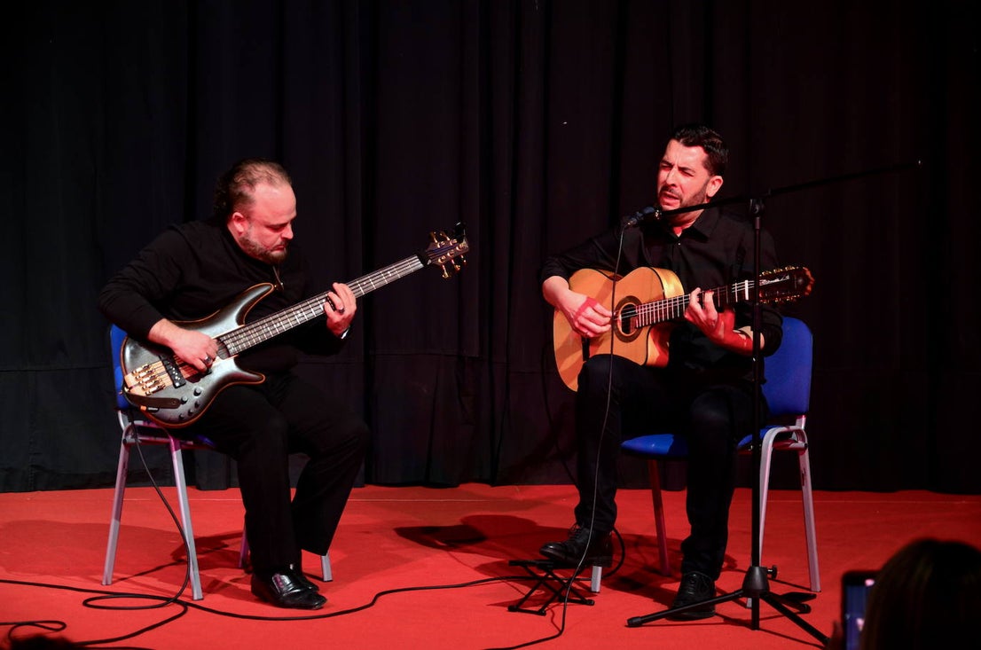 Arte a raudales y lleno en la Gala Solidaria de Huétor Vega