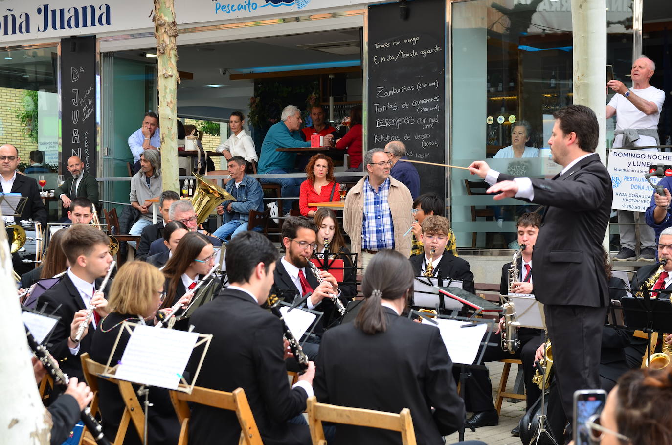La Banda de Música de Huétor Vega trae el sonido de la Semana Santa