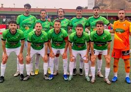 Once inicial del Huétor Vega en Almería.