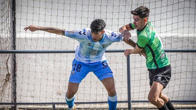 El CD Huétor Vega apura sus opciones de entrar en 'play off'
