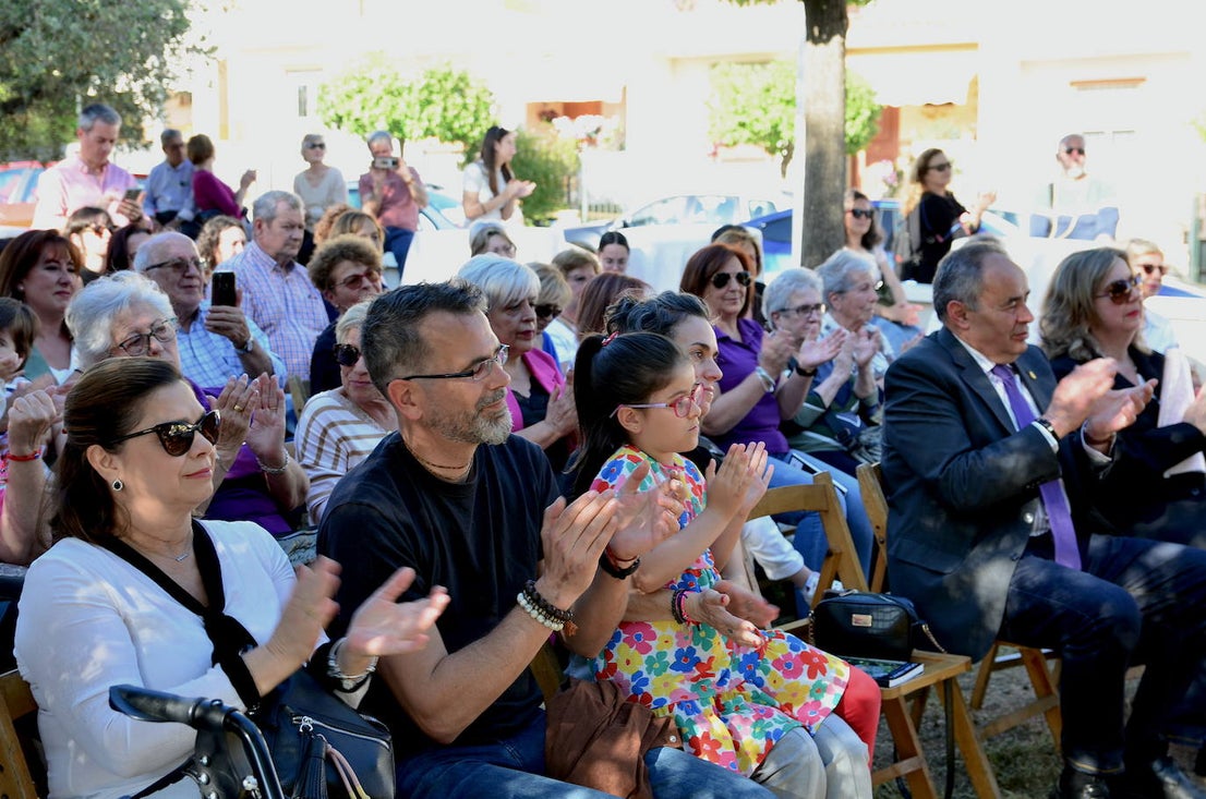 Huétor Vega rinde homenaje a Carmen Vargas, una mujer pionera en su tiempo