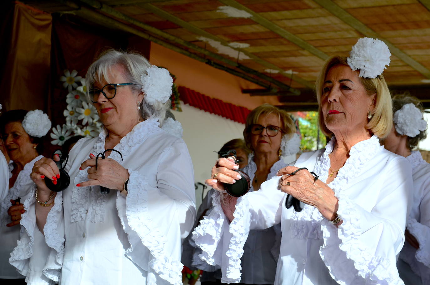 El debut del Grupo de Castañuelas de Huétor Vega