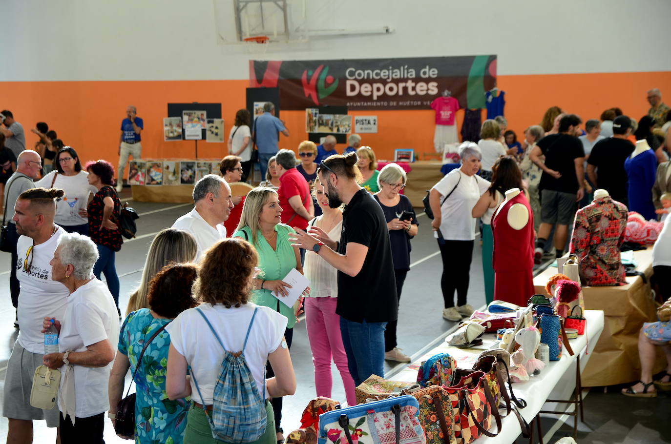 Acto de clausura de los talleres y escuelas deportivas municipales de Huétor Vega