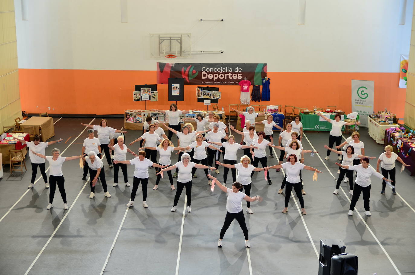 Acto de clausura de los talleres y escuelas deportivas municipales de Huétor Vega