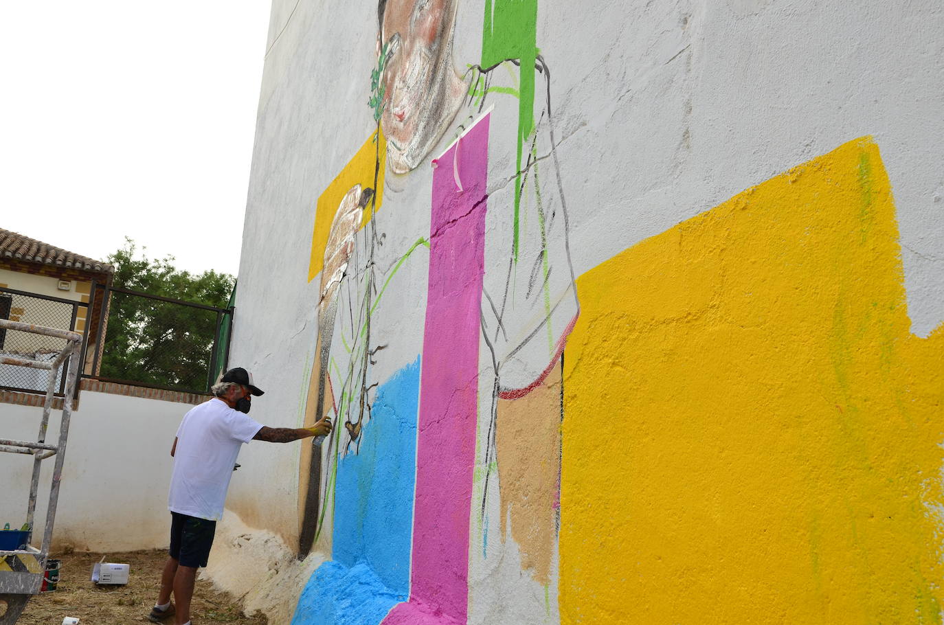 Un mural en Huétor Vega recuerda la importancia de «sembrar el futuro»