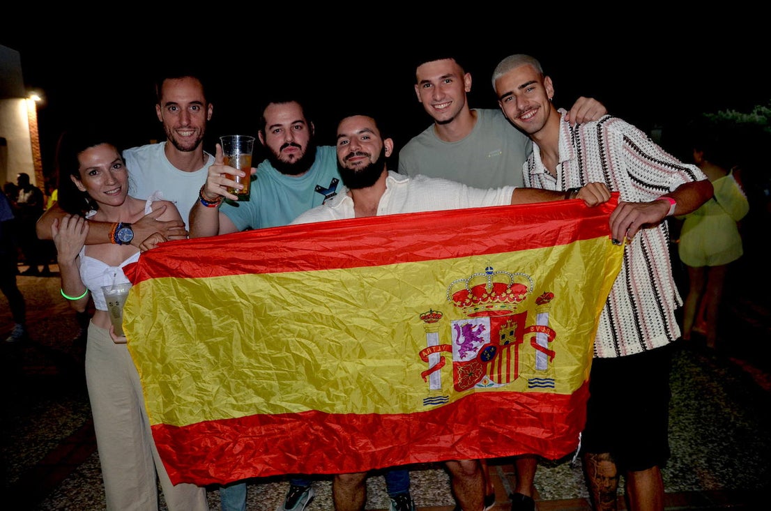 El 'fiestón' de los jóvenes en Huétor Vega