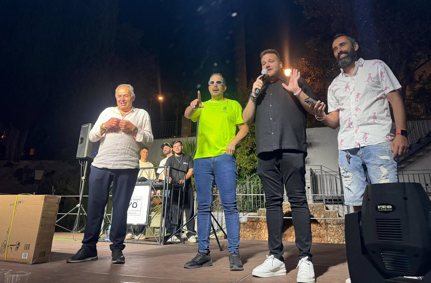 El 'fiestón' de los jóvenes en Huétor Vega