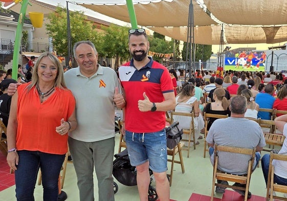 Ambiente en la Plaza Abdal Malik de Huétor Vega.