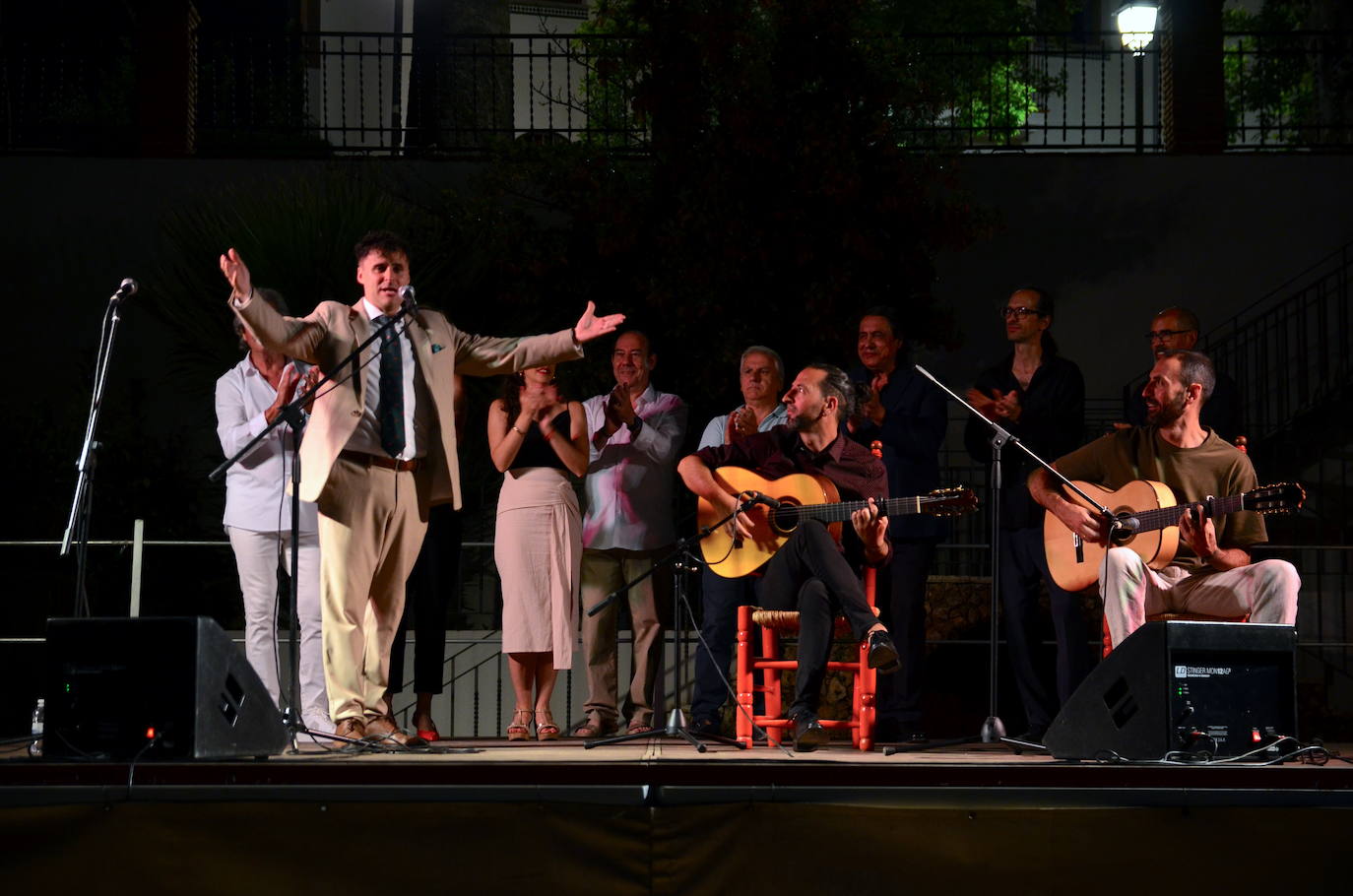 El flamenco brilla en su noche más especial en Huétor Vega