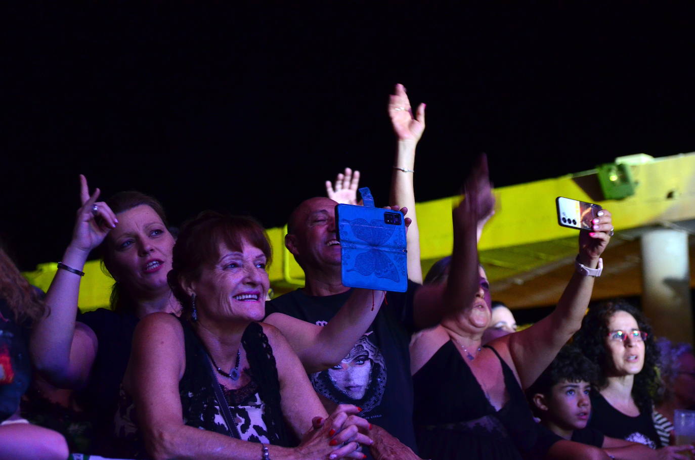 Locura con Medina Azahara en Huétor Vega