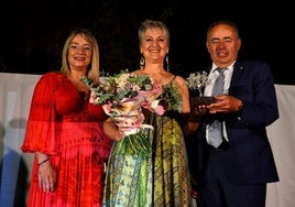 El pregón de María Angustias Velázquez inaugura las fiestas de Huétor Vega