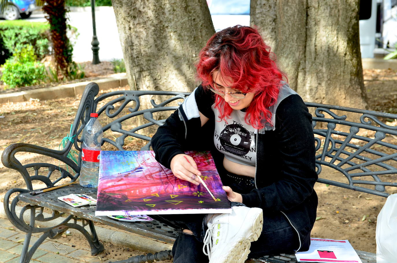 Así ha sido la quinta edición del concurso de pintura rápida abstracta de Huétor Vega