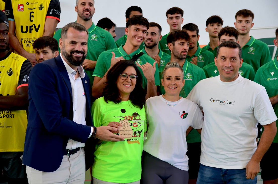 Triunfo del voleibol en Huétor Vega