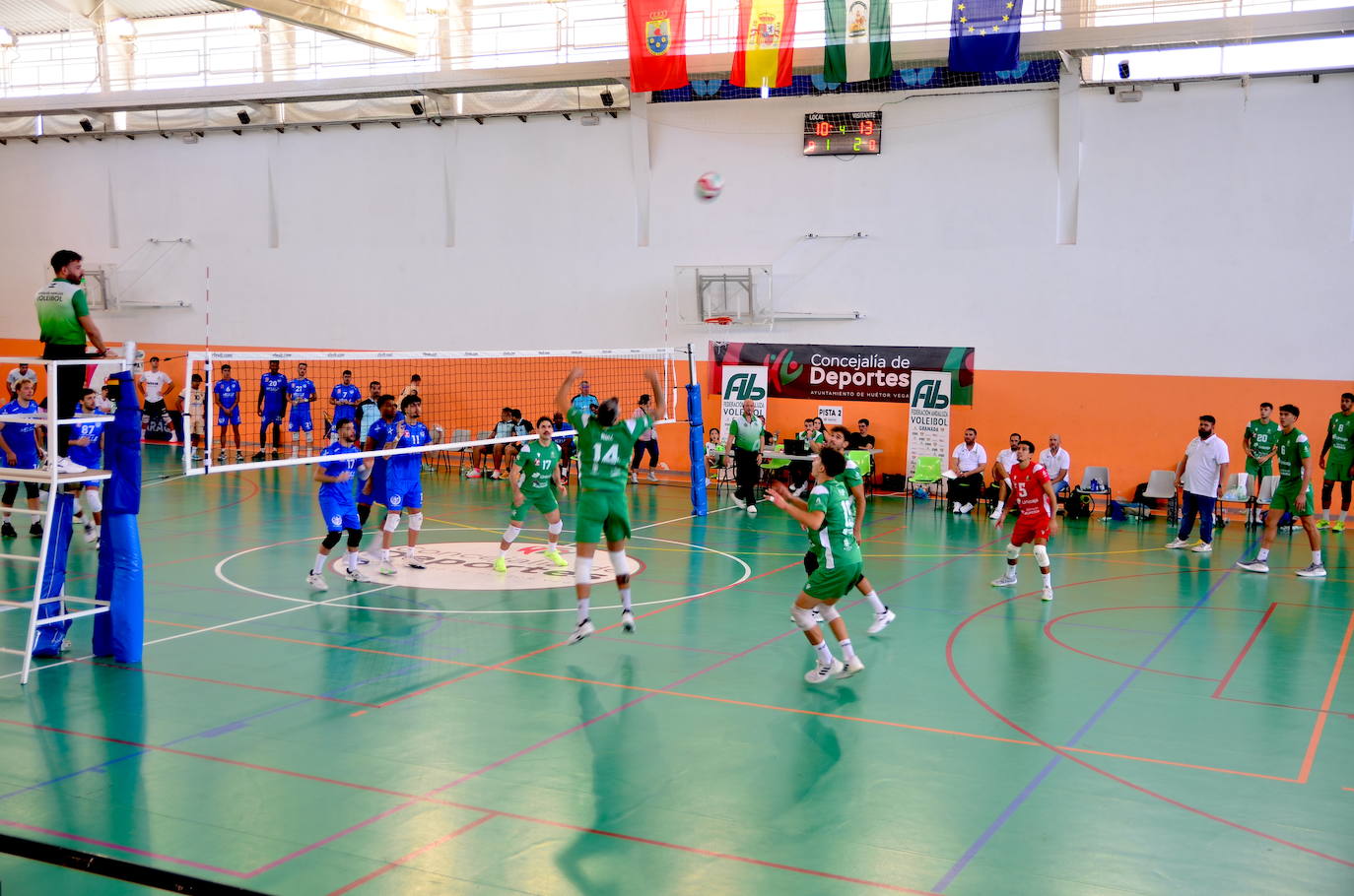 Triunfo del voleibol en Huétor Vega