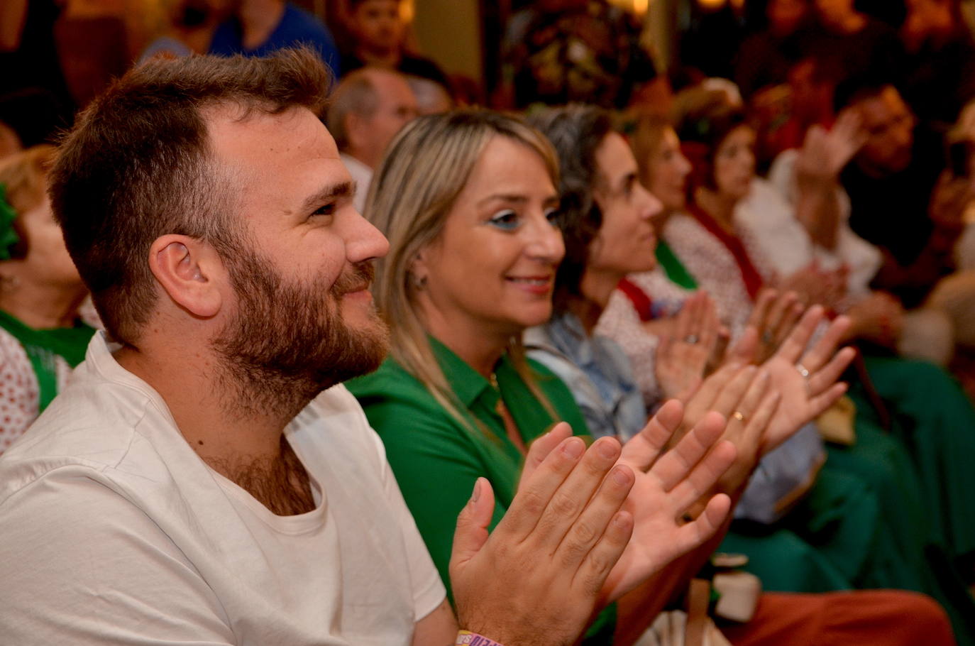 Cena, baile y canción de autor en San Miguel de Huétor Vega