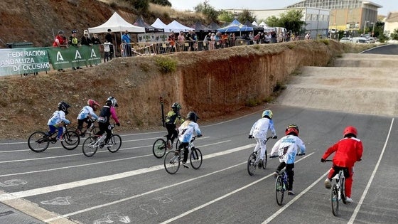 Huétor Vega acogerá el encuentro definitivo de la Copa Andalucía BMX