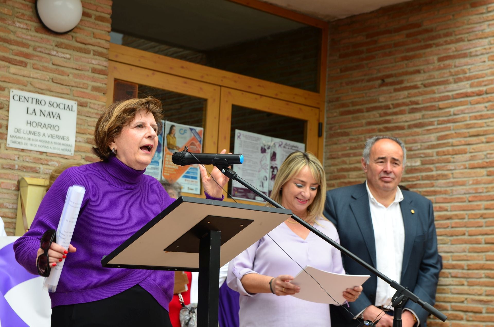 El IES Los Neveros de Huétor Vega clama contra la violencia machista