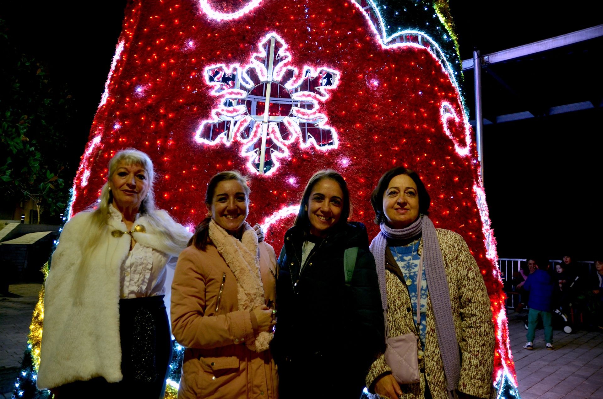 Huétor Vega alumbra ya su Navidad