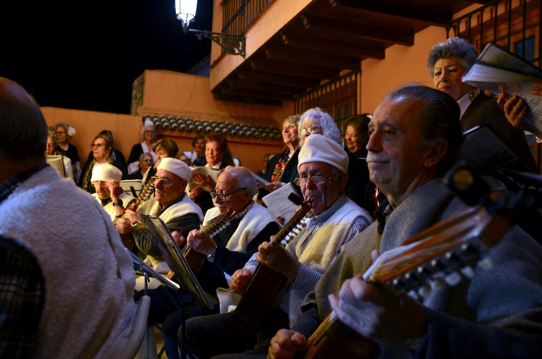 Huétor Vega alumbra ya su Navidad