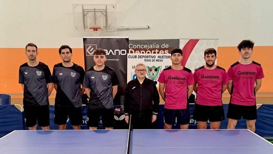 El CD Huétor Vega retoma las buenas sensaciones y es tercero