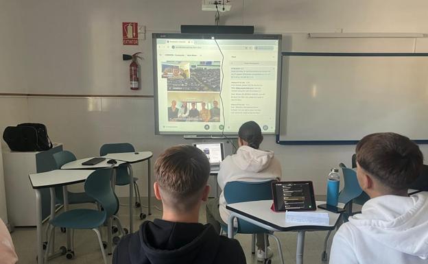 El IES Los Neveros sigue con atención el debate europeo.