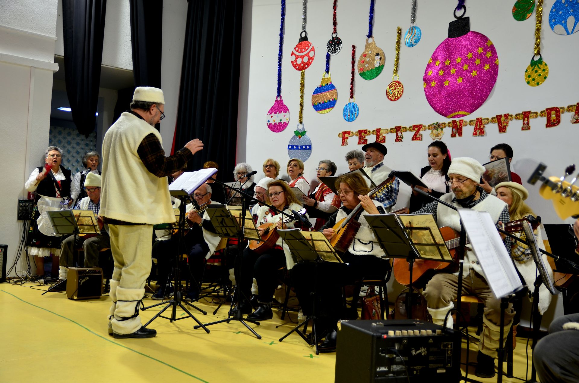 La Navidad relumbra en Huétor Vega