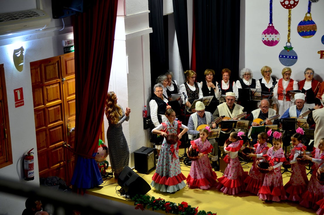 La Navidad relumbra en Huétor Vega