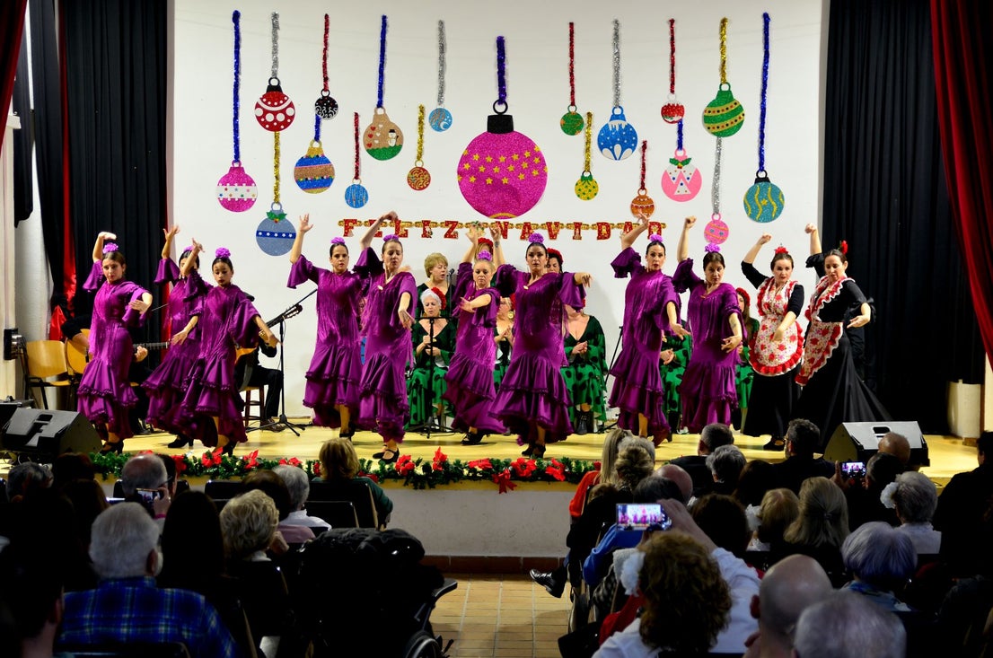 La Navidad relumbra en Huétor Vega