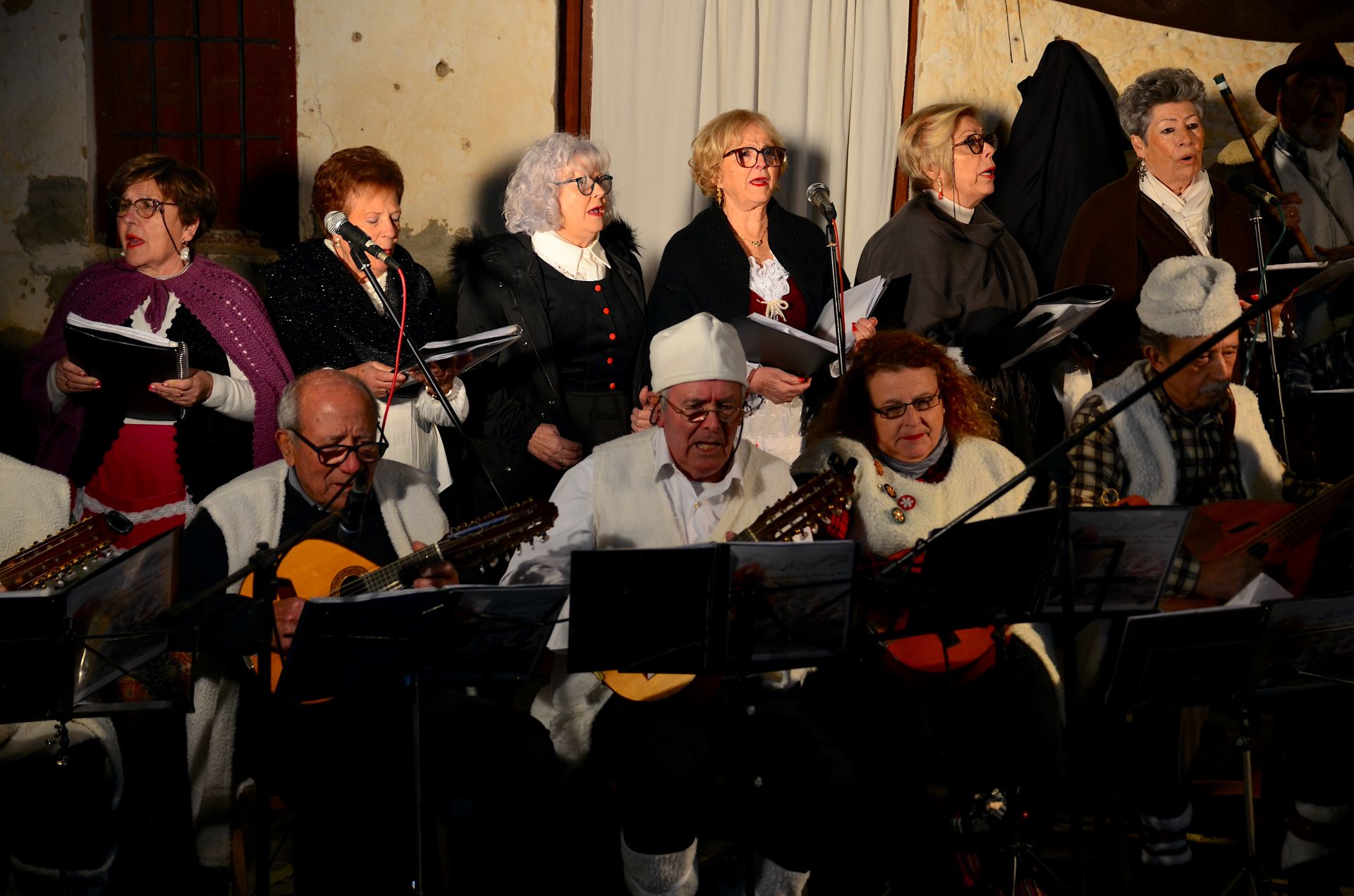 Villancicos junto a la lumbre en Huétor Vega