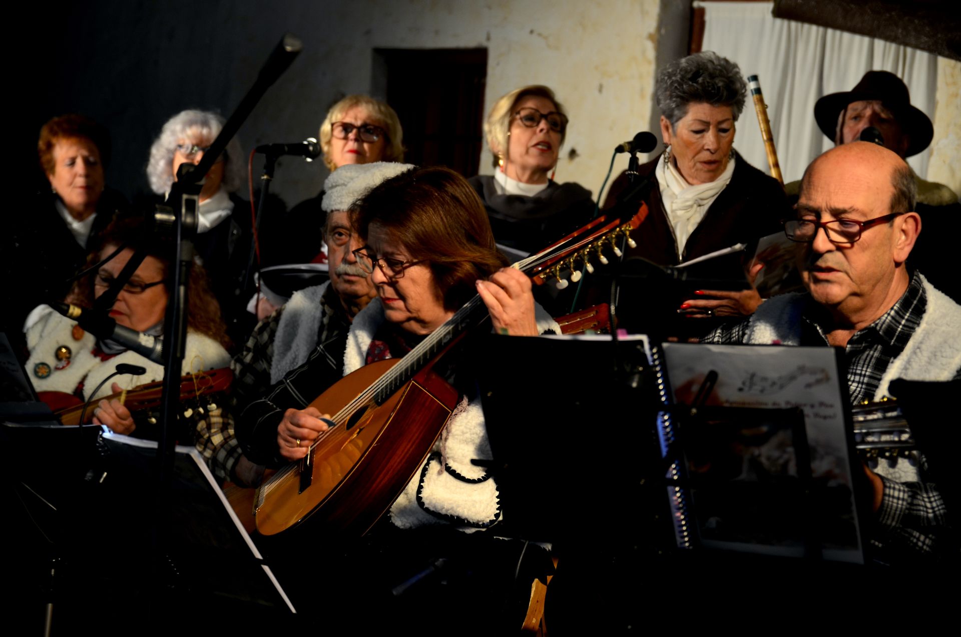 Villancicos junto a la lumbre en Huétor Vega