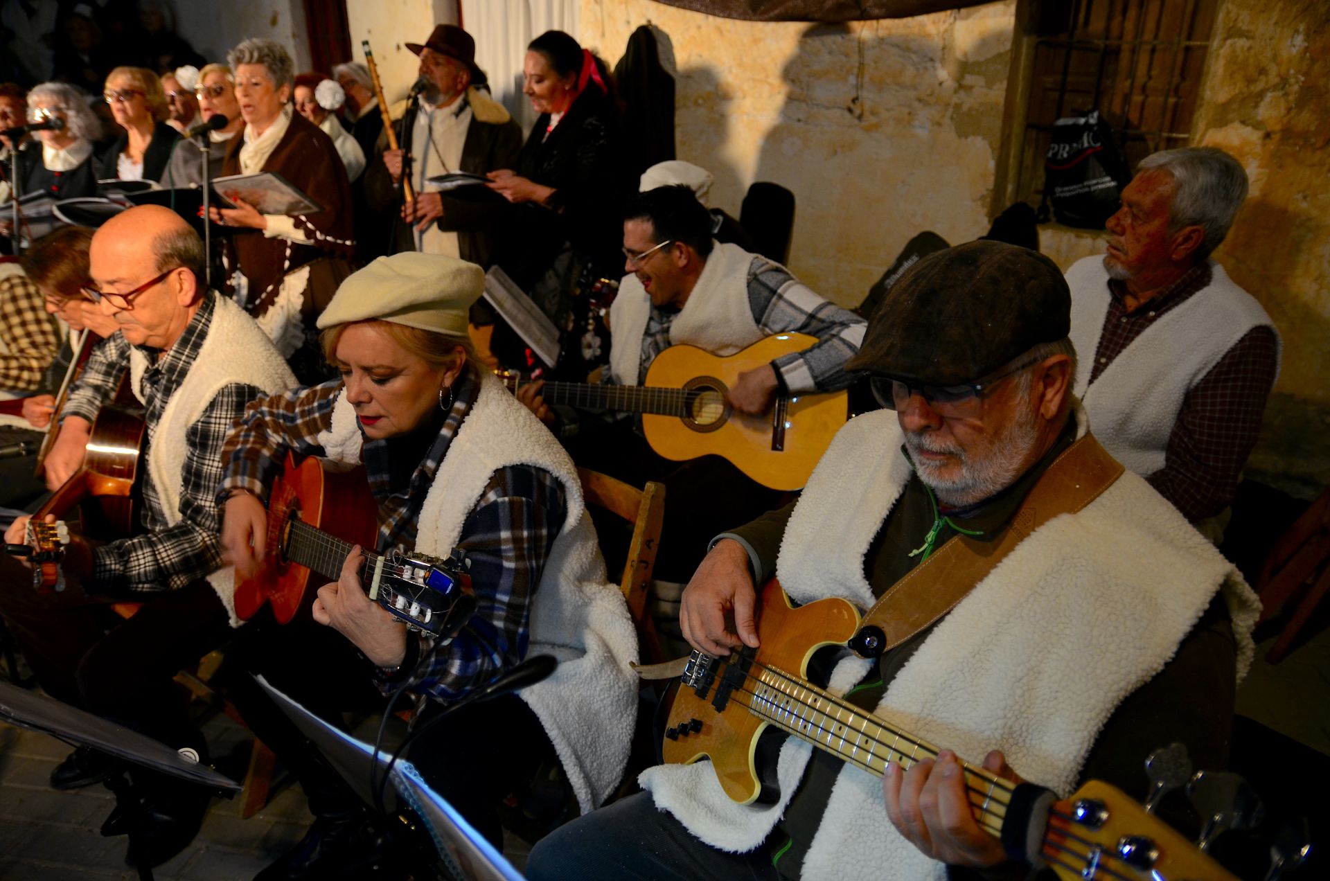 Villancicos junto a la lumbre en Huétor Vega