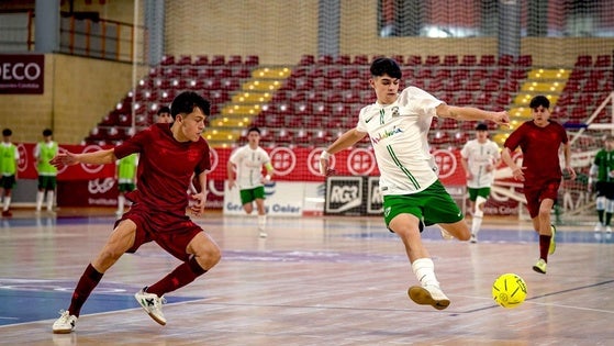 El hueteño Víctor Robles, subcampeón de España sub16 con la selección andaluza