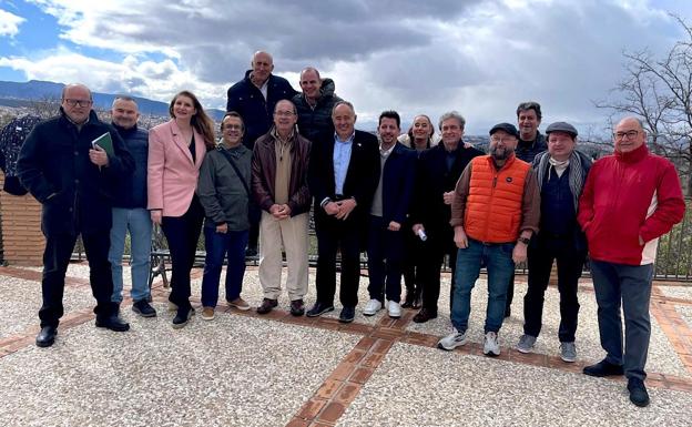 Jurado del Concurso de Vinos Torre de la Vela de Granada.