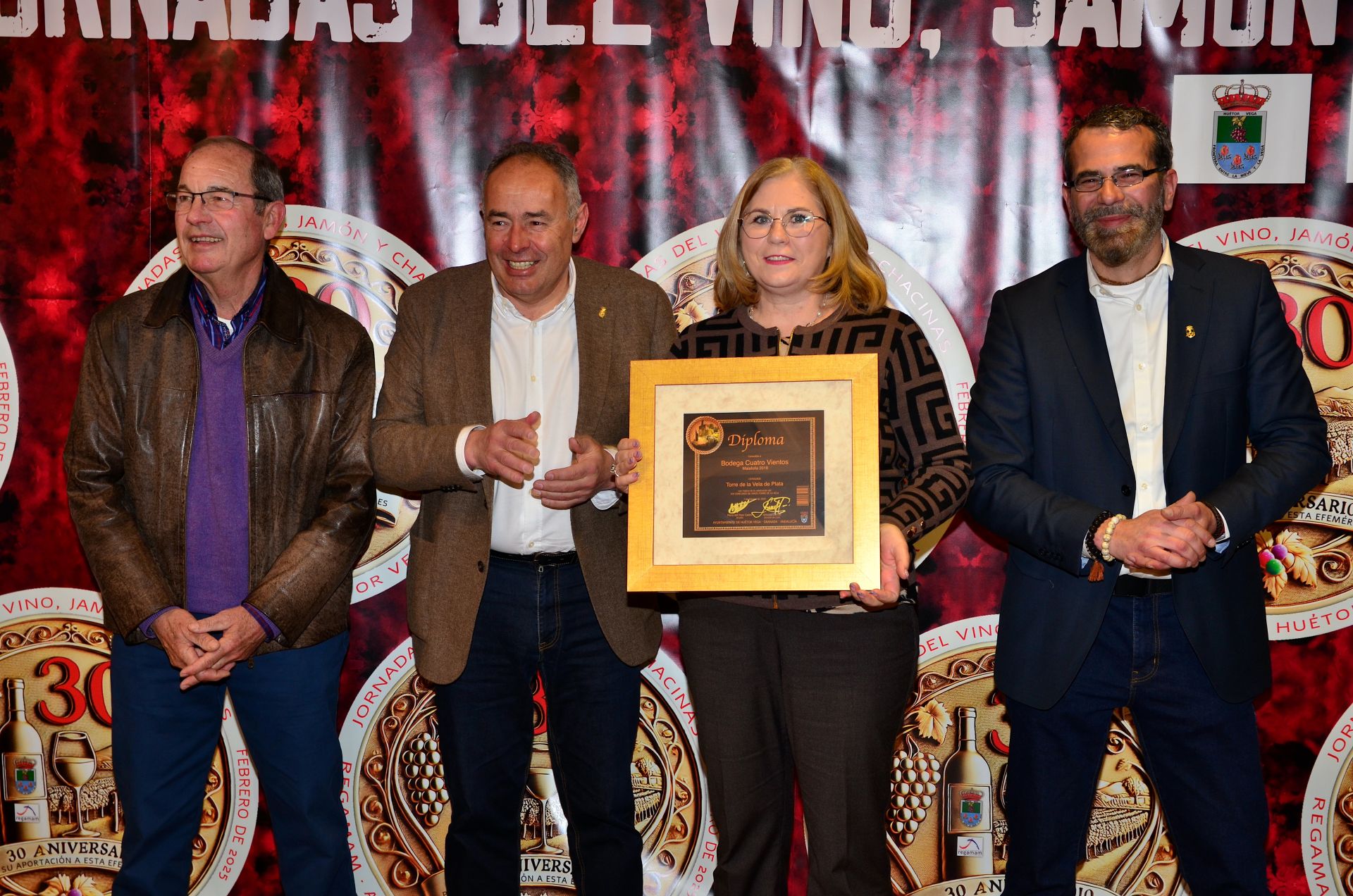 Entrega de premios de los concursos de vinos de Huétor Vega y Granada