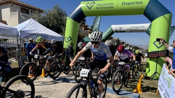 Rally Pueblo de Huétor Vega: tres recorridos y participantes de todas las edades