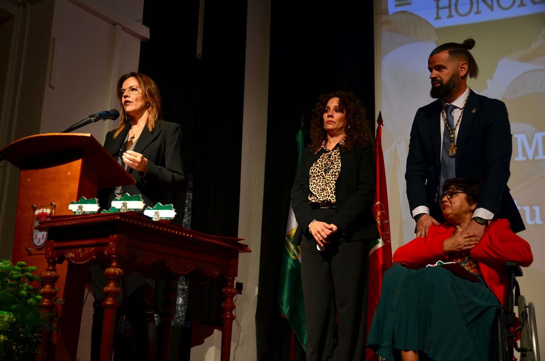 Así ha sido el acto del Día de Andalucía en Huétor Vega