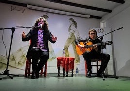 'Concurso de cante flamenco y guitarra de acompañamiento', en la peña La Parra Flamenca.