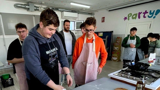 Huétor Vega celebra una edición especial de Semana Santa del taller 'Top Chef'