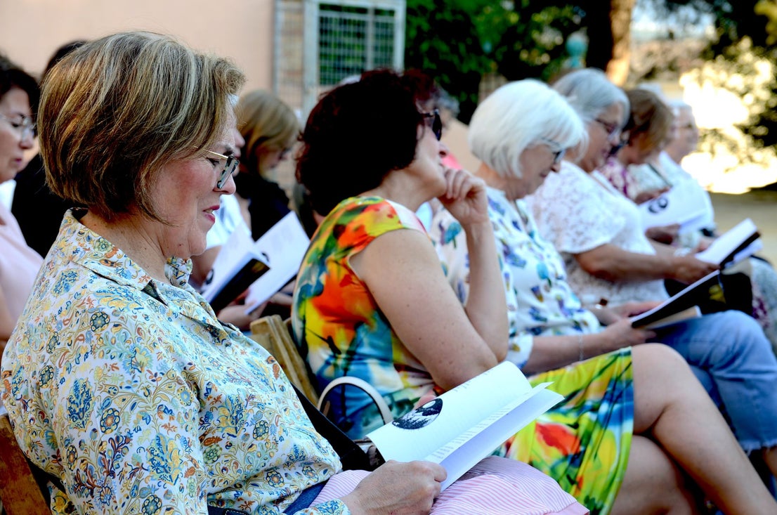 Las palabras mecen el Carmen de San Rafael de Huétor Vega