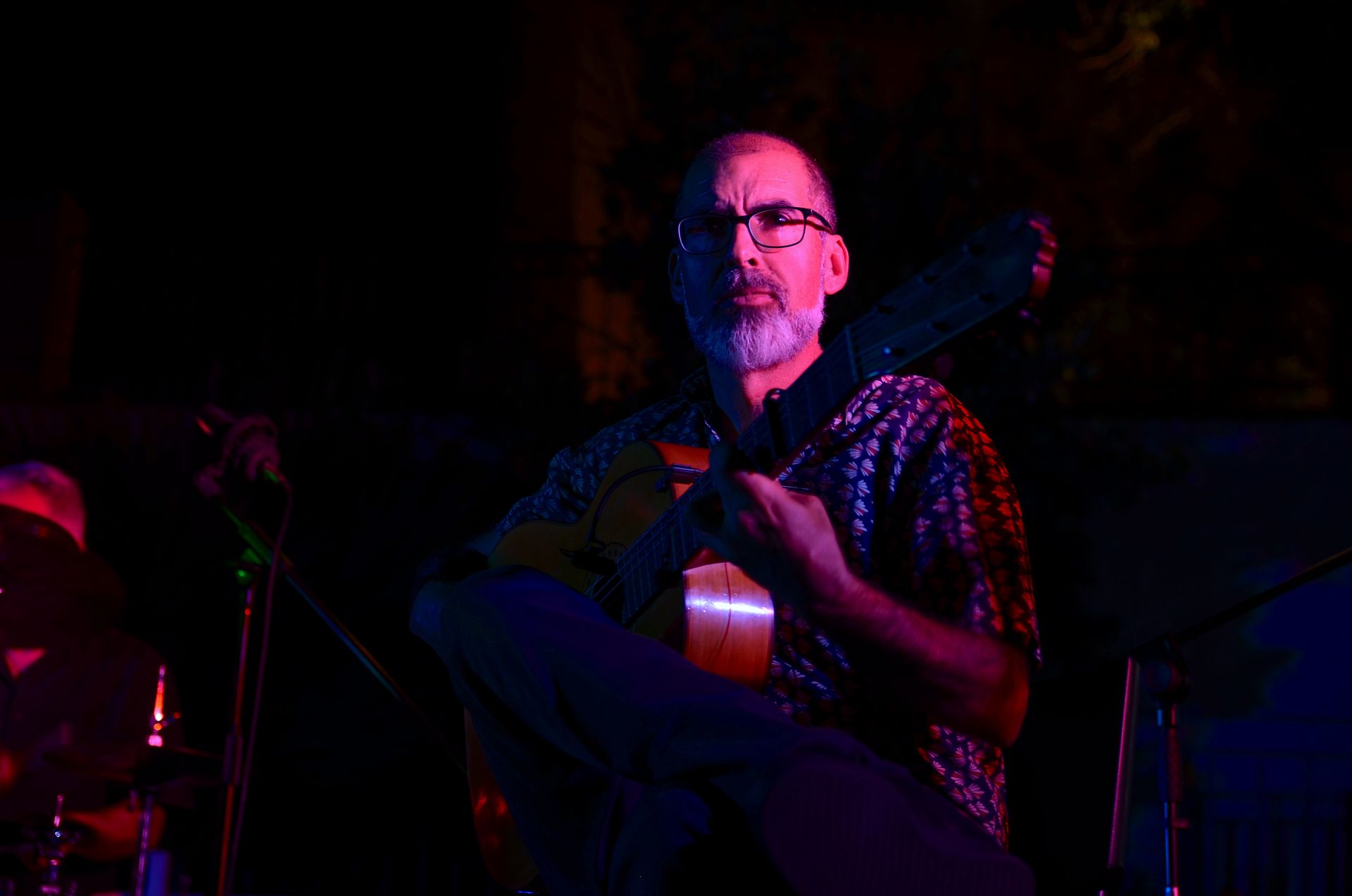 Músicos y artesanos unen fuerzas solidarias en Huétor Vega